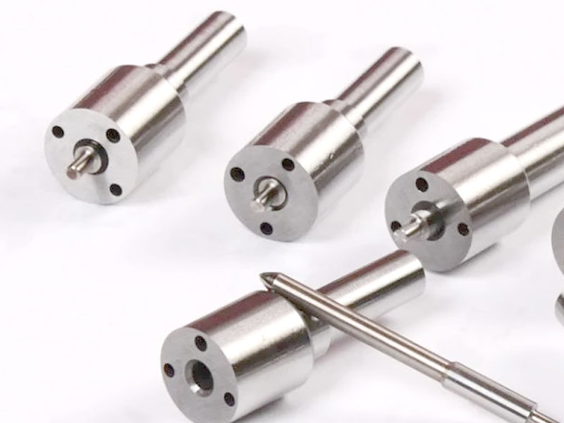 Дизельна інжекторна насадка DOP140S624-4118